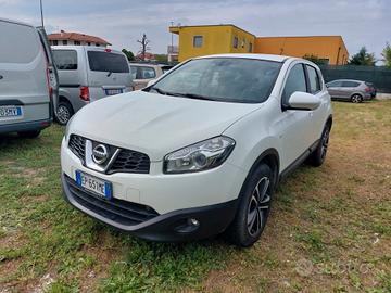 Nissan Qashqai 2.0 dCi DPF Tekna