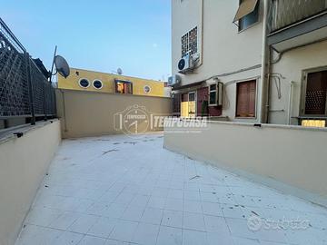 Appartamento a Napoli Via Cincinnato 2 locali