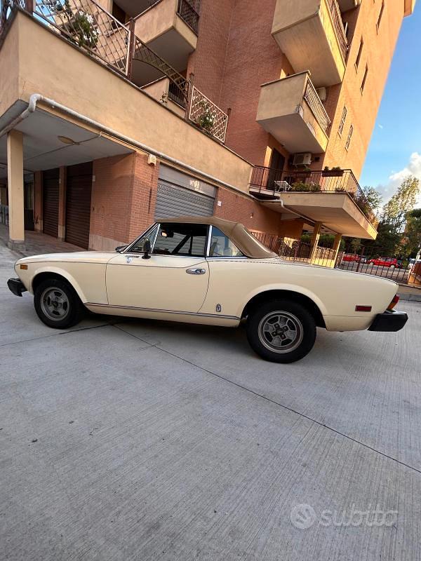Fiat 124 Spider 1981 photo 3
