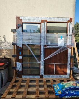 infisso in PVC colore noce