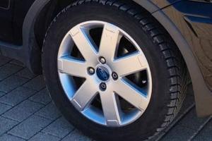 4 Cerchi lega FORD ORIG 16" + pneumatici invernali