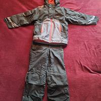 Completo da sci 8 anni (giacca e pantaloni)