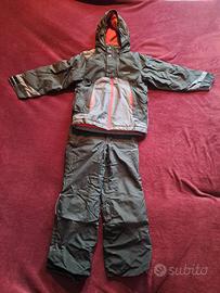 Completo da sci 8 anni (giacca e pantaloni)