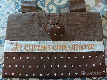 Copriforno ricamato