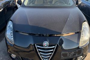 ALFA ROMEO GIULIETTA DEL 2014 PER RICAMBI