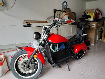 Scooter elettrico tipo Harley