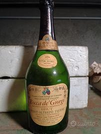 bottiglia di vino pinot brut 1976 rocca de Giorgi 