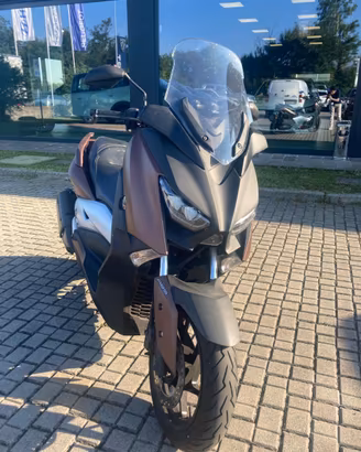 Yamaha XMAX 300 2017 Ufficiale