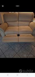 divano in vera pelle