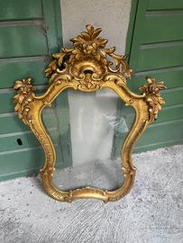 Cornice e quadro religioso