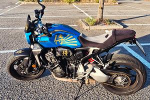 HONDA CB 1000 R