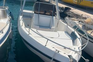 Barca open 7 mt con entrobordo turbo diesel