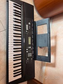 Tastiera Yamaha EZ-220