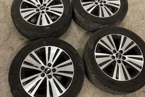 Cerchi e gomme kia Sportage da 235/55/18