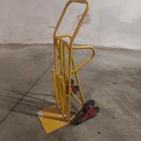 carrellino porta oggetti per scale