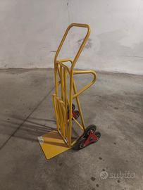 carrellino porta oggetti per scale