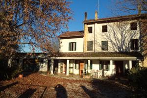 Casa indipendente con giardino a Talmassons