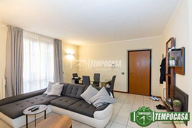 SPLENDINO QUADRILOCALE CON GIARDINO E BOX