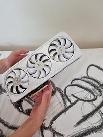 NVIDIA RTX 4070 Gigabyte Aero Oc - Perfetta