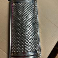 Gratugia acciaio inox e contenitore porta cipolla