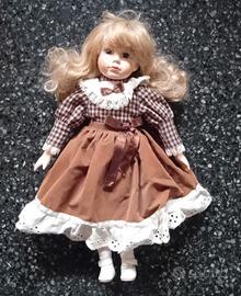 Bambola porcellana vintage