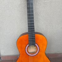 Chitarra classica con custodia