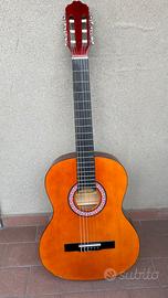 Chitarra classica con custodia