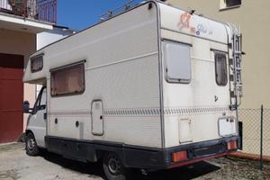 Camper fiat pronto a partire