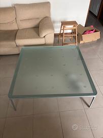 Tavolino in vetro 120x120