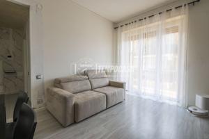 TRILOCALE RISTRUTTURATO IN VIALE DE GASPERI