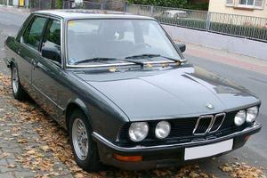 Parabrezza Bmw serie 5 (E28)