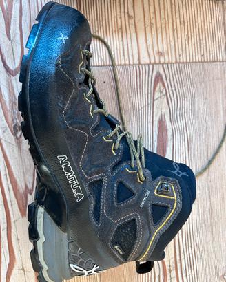 Scarponi MONTURA goretex