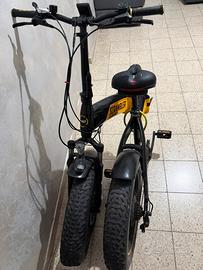 Bici scrambler ducati SCR-E elettrica
