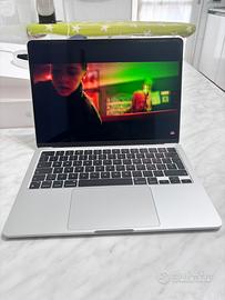 Macbook air m3 2024