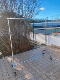 Stand appendiabiti professionale estensibile