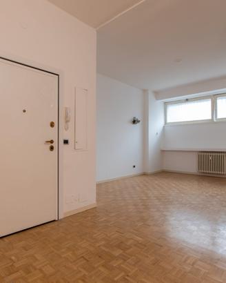 Open space con permanenza di persone City Life