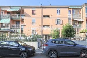 5 LOCALI DI AMPIE METRATURE IN ZONA CAPPUCCINI!!!