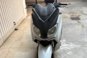 Scooter Yamaha XMAX 250 (2011)