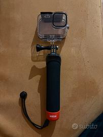 Custodia stagna e manico gopro