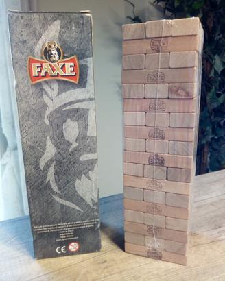 "Faxe" Torre di mattoncini in legno