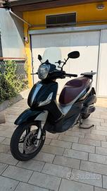 scooter piaggio beverly 350 sport touring