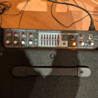 Behringer Ultratone KXD15 Amplificatore 600W