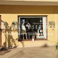 San Pantaleo locale artigianale fronte strada