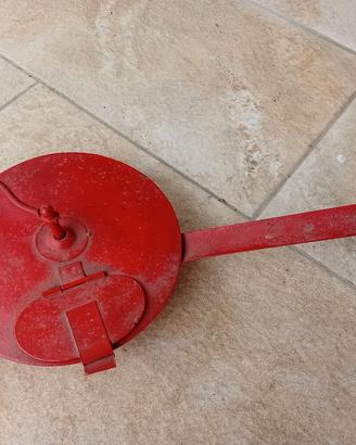 pentola vintage in metallo