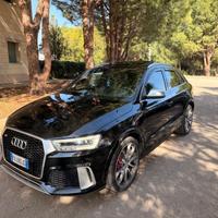 Audi Q3 RS 2.5 TFSI quattro S tronic performance