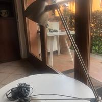 Lampada da tavolo