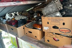 Ricambi auto datati e non