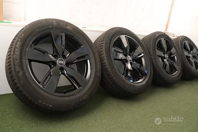 Cerchi in lega Audi Q5 Q5L SQ5 Sportback 19