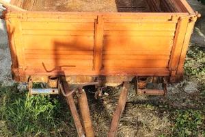 Rimorchio agricolo trasporto trattore