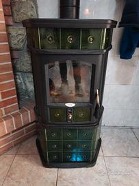 stufa a legna come nuova 